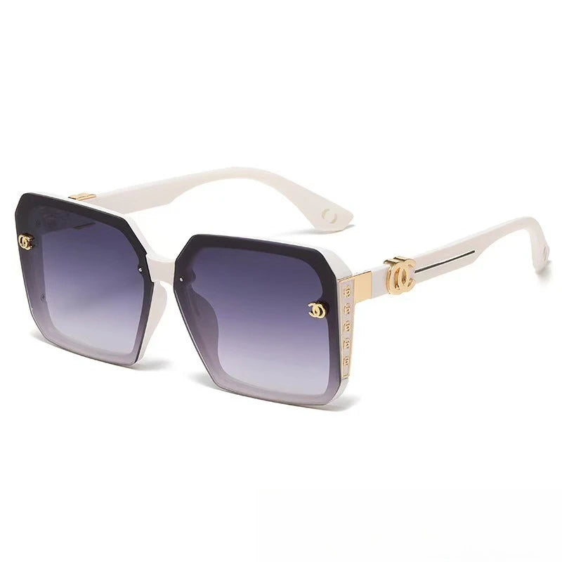 Lightweight Sunglasses With UV400 Protection For Women Resort Ready