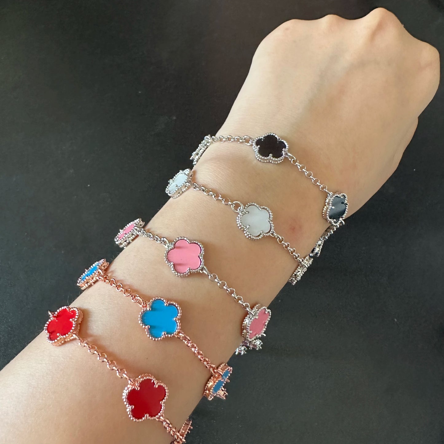 Silver Plated Rose Gold Clover Bracelet - Luxurious High Quality Jewelry for Women