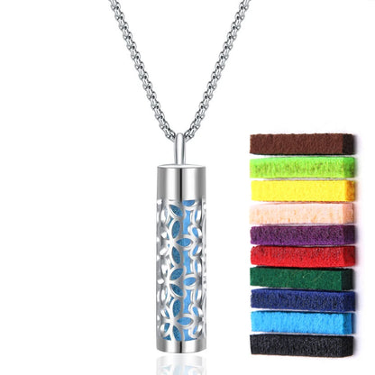 Aromatherapy diffuser necklace with geometric locket pendant