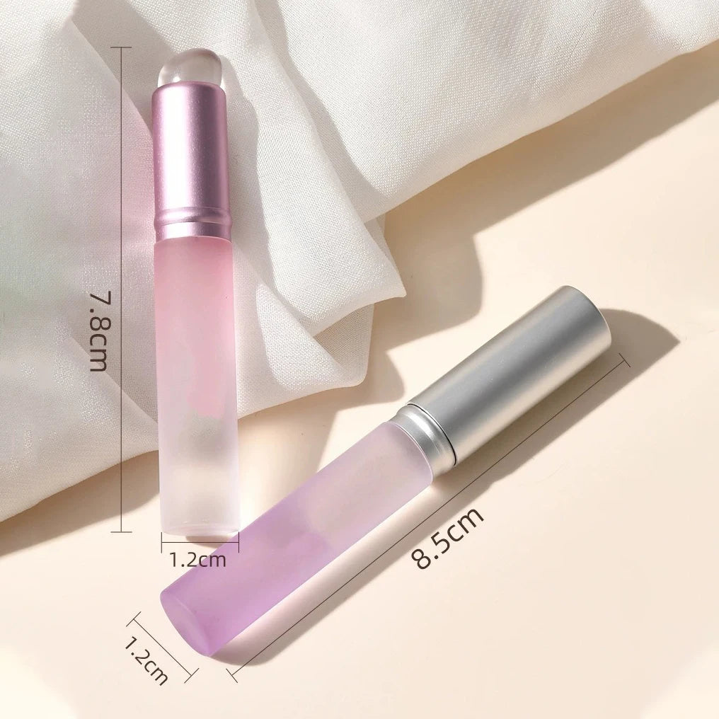 1pc Mini Silicone Lip Brush Concealer Brushe With Cover Lip Mask Applicators Lip Gloss Brush Lipstick Brush Makeup Beauty Tool