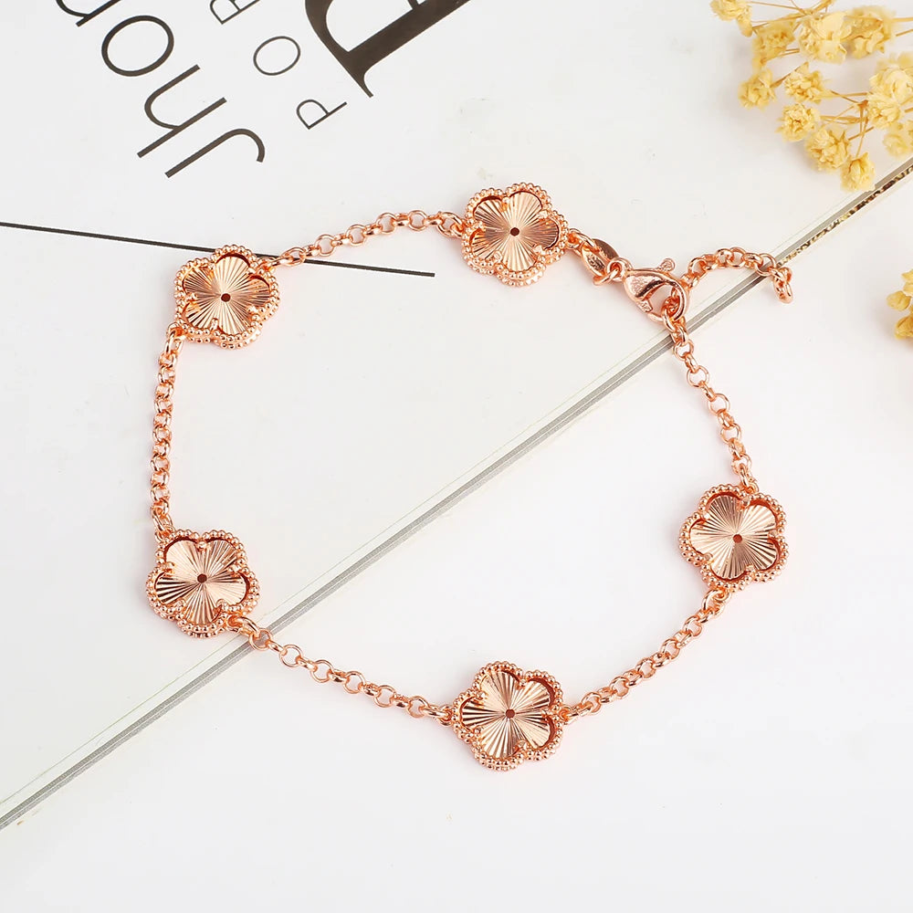 Silver Plated Rose Gold Clover Bracelet - Luxurious High Quality Jewelry for Women