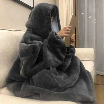 Women's Polyester Hooded Blanket with Kangaroo Pocket and Fleece Texture One Size