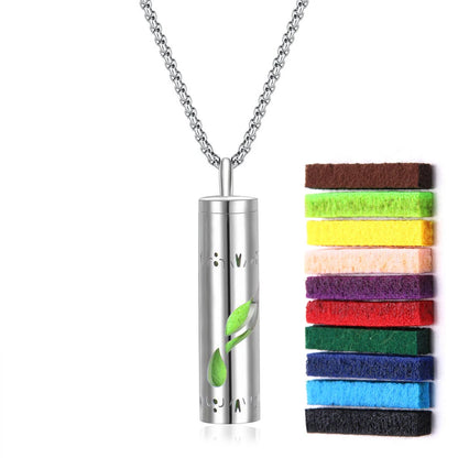 Aromatherapy diffuser necklace with geometric locket pendant