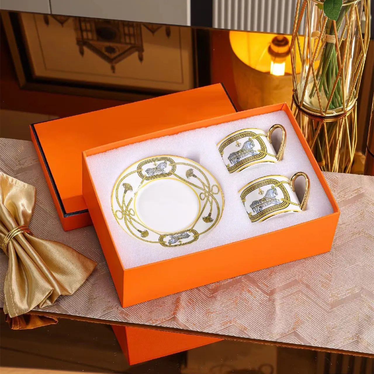 Delicate Porcelain Coffee Cup With Saucer Gift Set For Tea Time