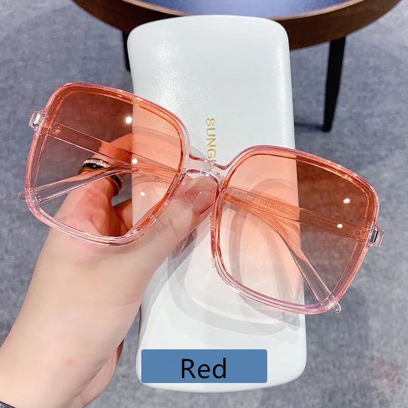 Oversized Sunglasses with Mirrored Gradient UV400 Lenses for Women