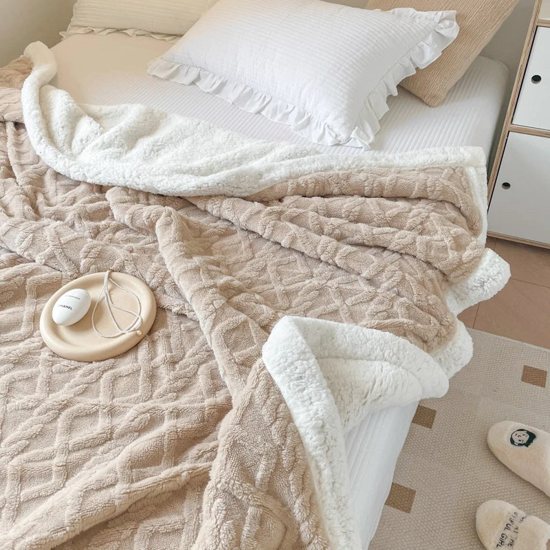 Ultra Blanket With Double Layer Milk Velvet And Lambswool Warmth
