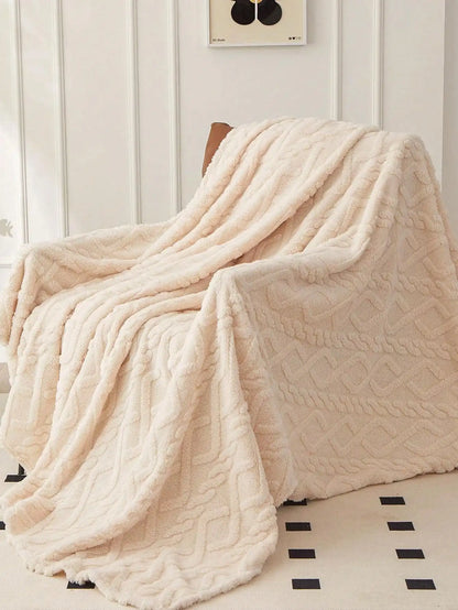 Coral fleece blanket with geometric jacquard pattern