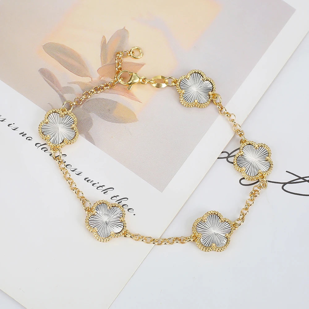 Silver Plated Rose Gold Clover Bracelet - Luxurious High Quality Jewelry for Women