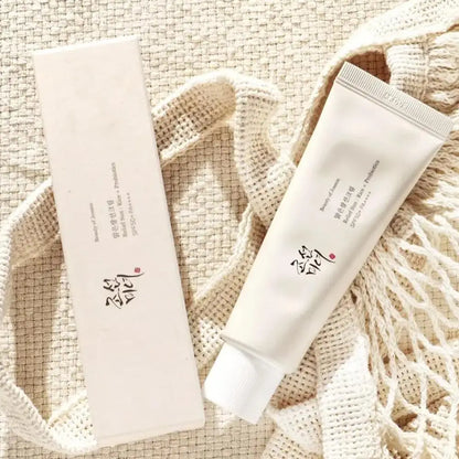 50ml Rice Sunscreen Lightweight Non-Greasy Sensitive Skin Long-Lasting Protection 2025 SUN PROTECTION CHAMPION