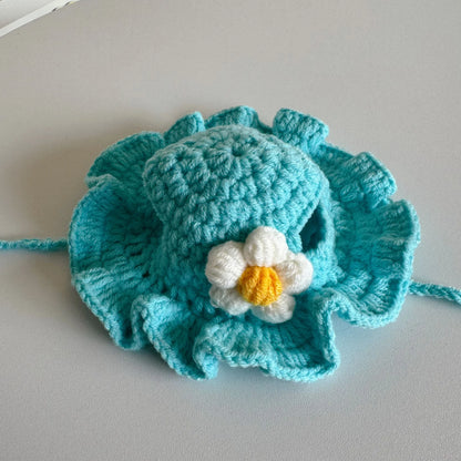 Soft Hat Hand-Crocheted with Elastic Fit for Cats Photo Prop