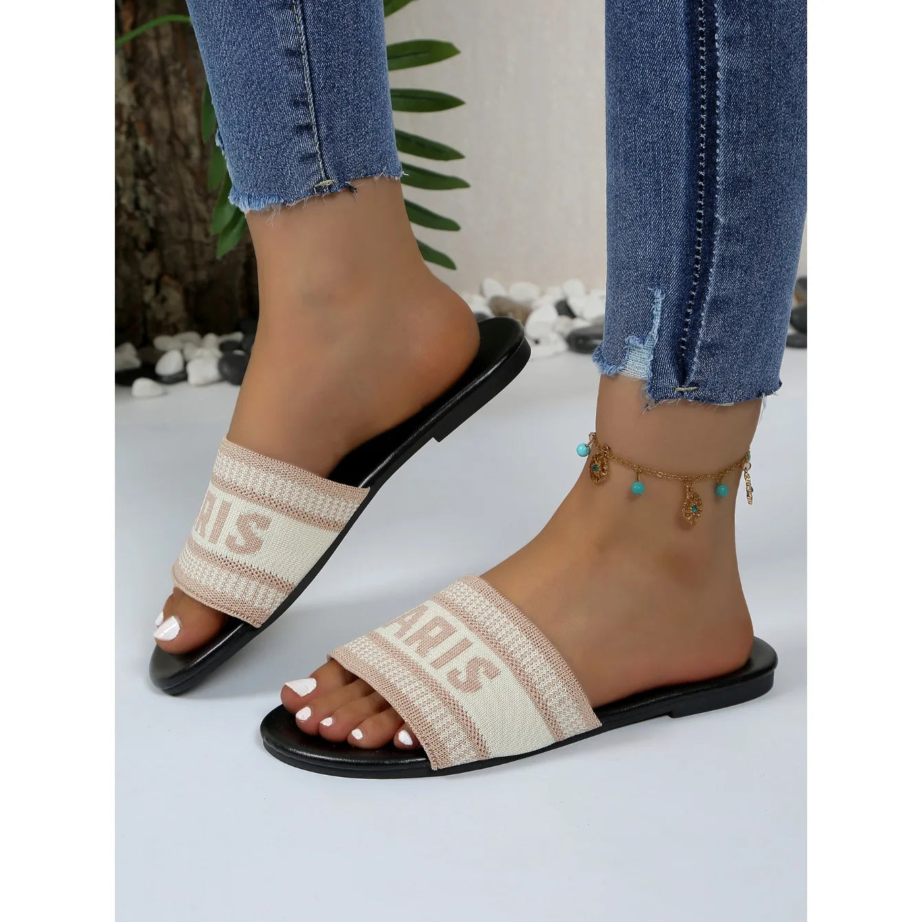 Soft Womens Summer Slippers With Cushioned Insole Flat Heel
