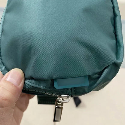 Lightweight Waist Bag for Yoga and Running with Secure Pocket