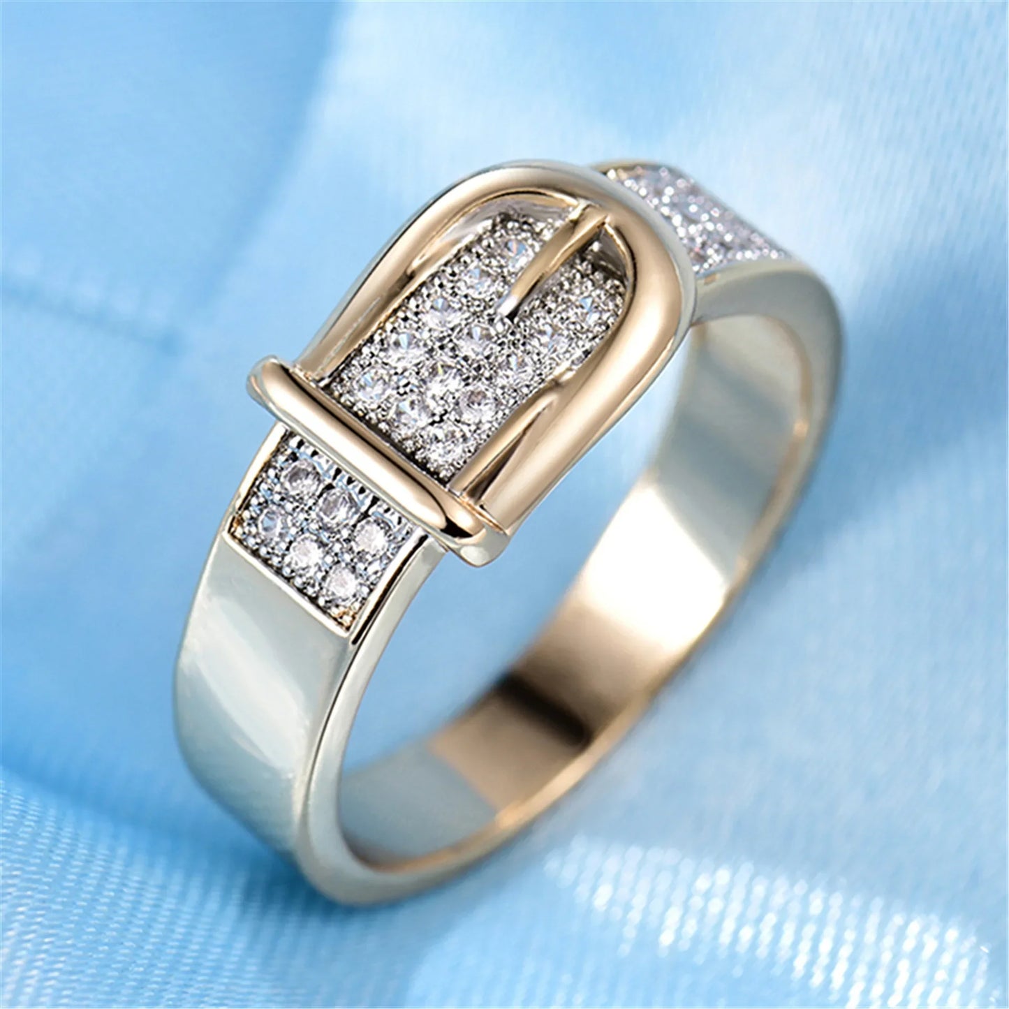 Two-Tone Ring with Zircon Centerpiece for Women with All Day Shine
