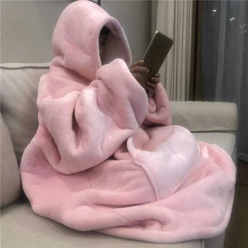 Women's Polyester Hooded Blanket with Kangaroo Pocket and Fleece Texture One Size