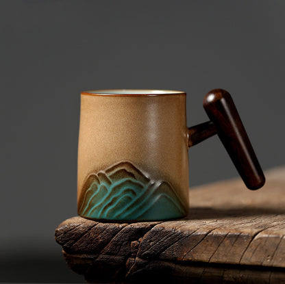 Compact Porcelain Tea Cup 260ml with Built-In Separator for Office Use