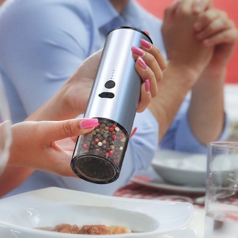 Electric Rechargeable Salt And Pepper Grinder Set With LED - Merch Gone Viral
