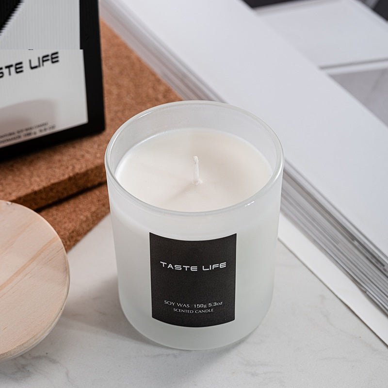 Elegant Soy Wax Candle Smokeless Handmade with Wooden Cover - Merch Gone Viral