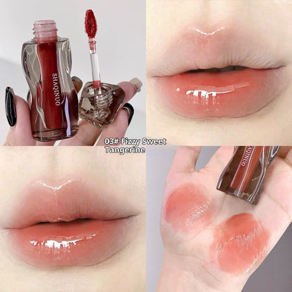 Glassy Lip Gloss with Hydrating Shine in Six Everyday Wear Shades