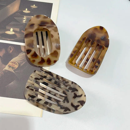 Geometric Hair Claw Clip Designer Elegant Hold Accessory - merch gone viral.