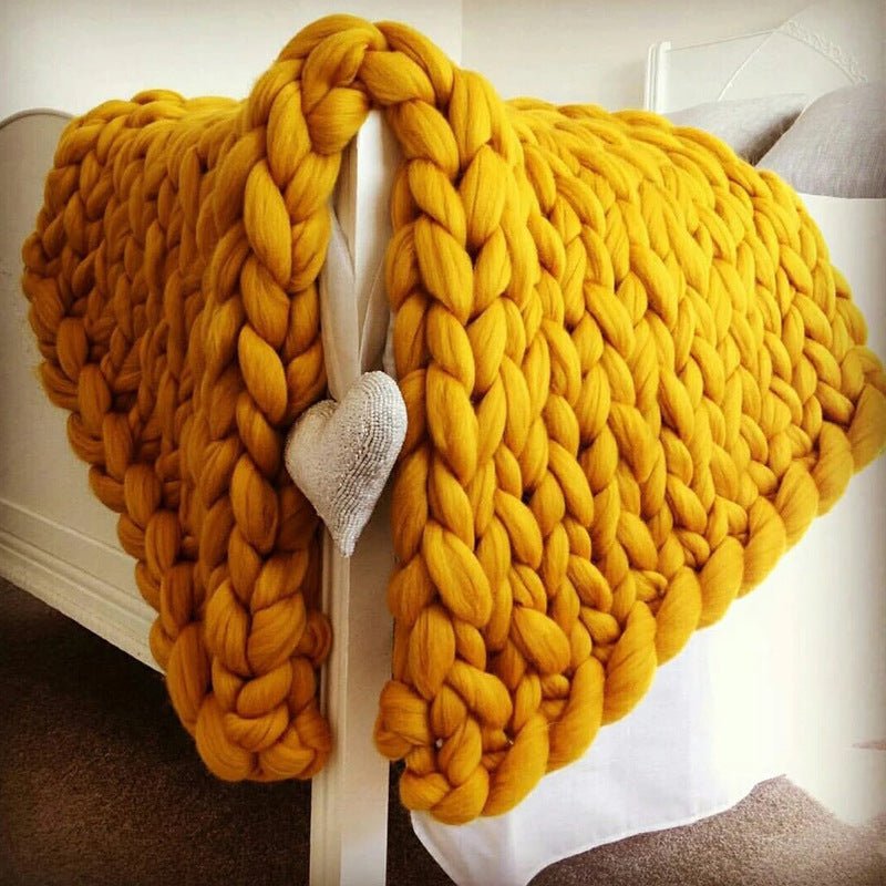Nordic Thick Wool Hand - woven Blanket - merch gone viral.