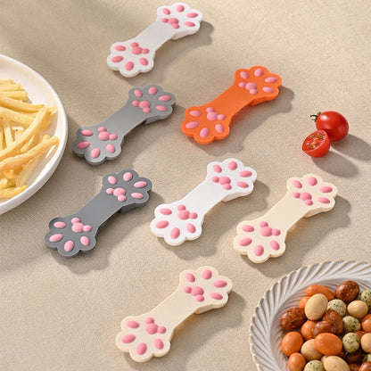 Silicone Cat Paw Finger Guard Anti - Scald Clip For Kitchen and eating. Eat mess free! Perfect for Chicken wings! - merch gone viral.