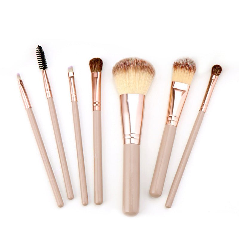 Women’s Contour And Foundation Brush Set 7 Brushes With Wooden Handles Case - Merch Gone Viral