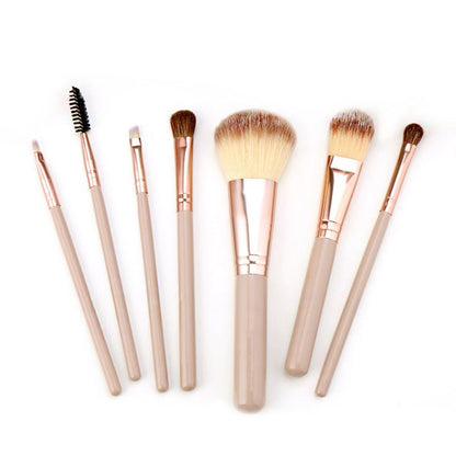Women’s Contour And Foundation Brush Set 7 Brushes With Wooden Handles Case - Merch Gone Viral