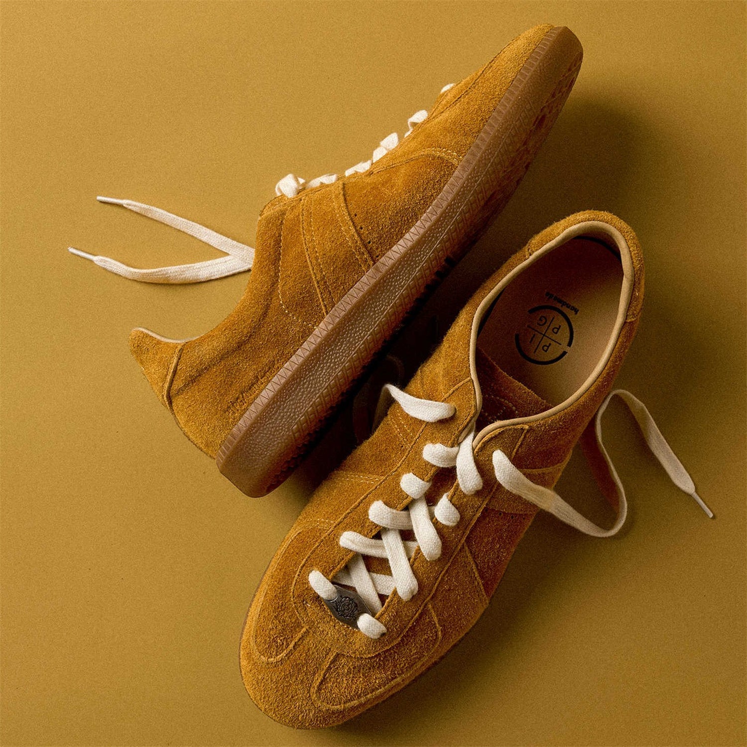 Women’s Unisex Retro Cattle Suede Shoes Cowhide Upper Round Toe - Merch Gone Viral